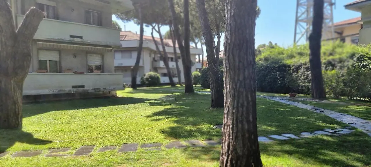 Appartamento La casina al mare Marina di Massa