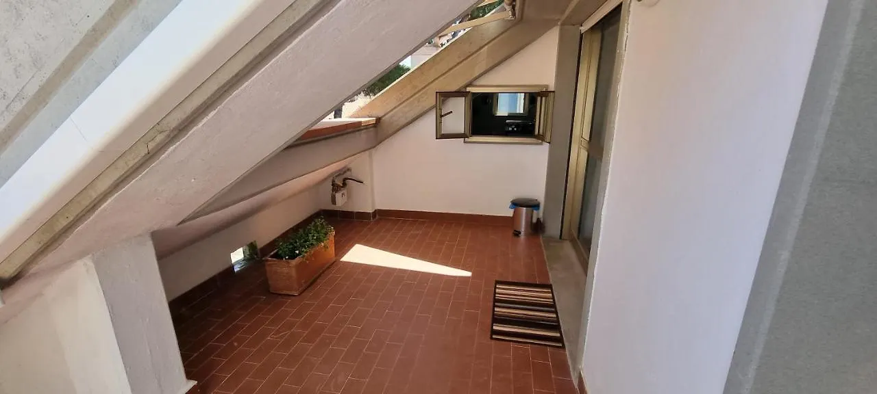Apartament La Casina Al Mare Marina di Massa