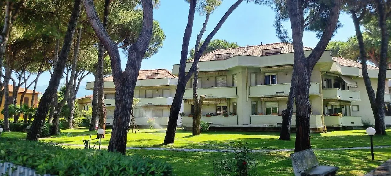 Apartament La Casina Al Mare Marina di Massa 0*,